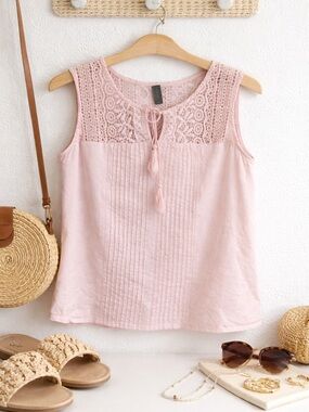 Denver Hayes S/P Crochet Lace 100% cotton Tank Top Soft Pink Tassel Tie